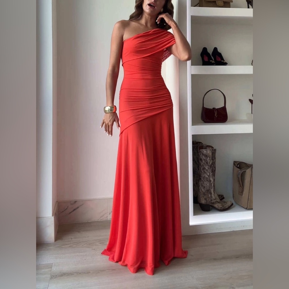 Elegance Effortless Mesh Off Shoulder Ruched Stretch Maxi Dress